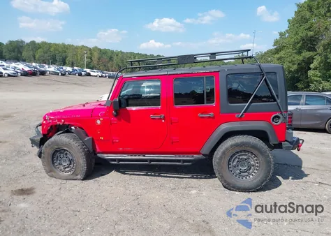 2016 Jeep Wrangler Unlimited Rubicon из США, поврежденный, VIN 1C4HJWFG7GL128994